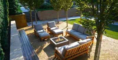 Crisp, clean lines and subtle color define a European-like courtyard — Landscape Design project by Cambium Inc. in Seattle