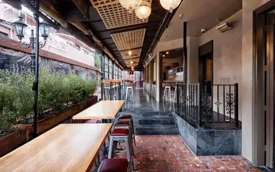 Hollywood Royal Eatery & Lounge by Architectural Fine Finishes Dba Property Partners