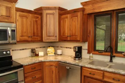 Wheat Country WoodWorks - Custom Cabinets & Cabinetry in Moundridge, KS