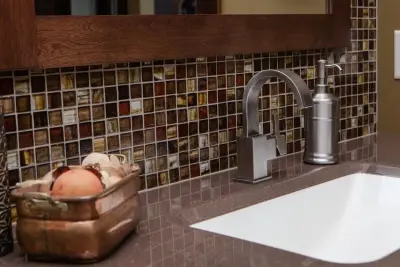 Interiors by Val - Countertop Installation Services in Oskaloosa, IA