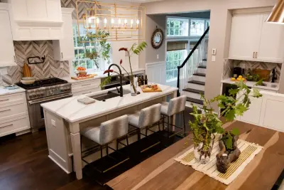 The Family Center by MadDesigns Kitchen, Bath, Interiors