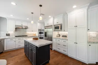 Thousand Oaks Kitchen Renovation and Staging — Kitchen Remodeling project by Hue Of You Decor, LLC