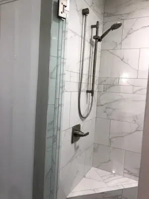 Monochrome - Winchester - Main Bath — Kitchen Remodeling project by Designs By Karen