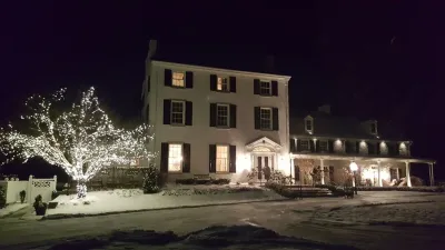 Landscape lighting by EG Rall Jr Landscape Design & Horticultural Srvs