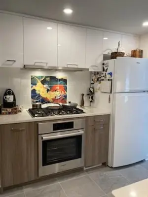 Kitchen World - Countertop Installation Services in Williamsville, VT