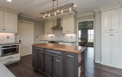 Ehrmin Remodelers - Tile & Stone Installation Services in Perrysburg, OH