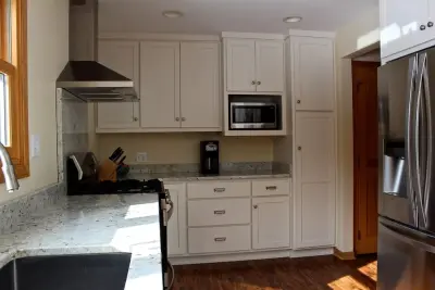 Modern Wilson Kitchen by Frontier Craftsmen