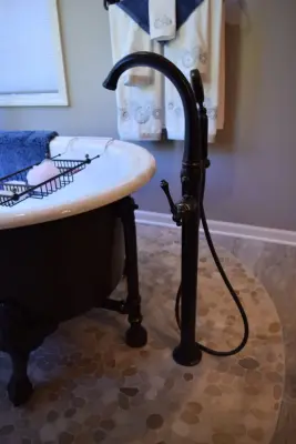 River & Oak Kitchen Design Company - Bathroom Remodeling in Yorkville, IL