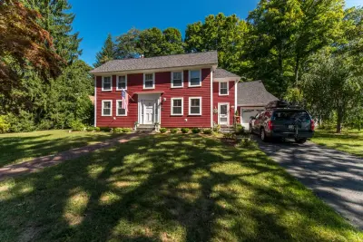 United Home Experts - Roofing & Gutter Services in Ashland, MA
