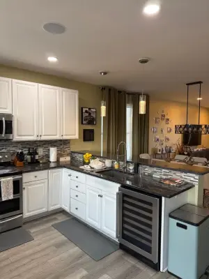 Groovy Hues Painting of Philadelphia - Flooring Installation Services in Philadelphia, PA