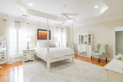 Bay City Painting - Custom Cabinets & Cabinetry in Daphne, AL