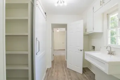 Bay City Painting - Custom Cabinets & Cabinetry in Daphne, AL