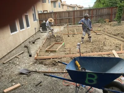 Backyard BBQ — Landscape Design project by FiveSTAR Landscape in Houston