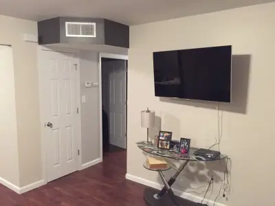 Simon Burstein - House Painting Services in St Louis, MO