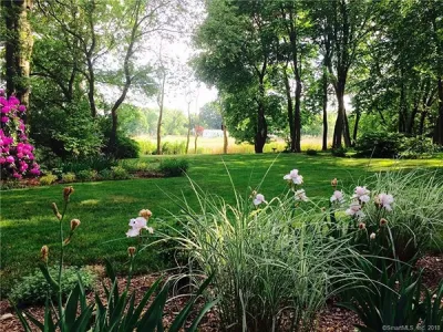 Milford CT Estuary — Landscape Design project by Gardens By Design Of Connecticut, LLC in Milford
