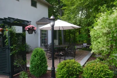 Patio on a Hill — Landscape Design project by GLDesigns in Doylestown