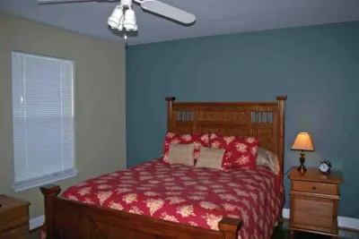 Home Works Painting, LLC - Custom Cabinets & Cabinetry in Chantilly, VA