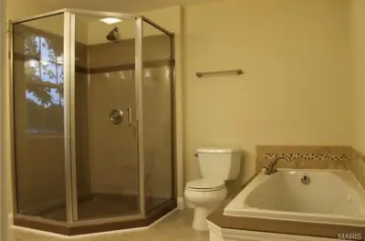 Rhodes Custom Finishes Painting Co. - Interior Design & Decorating in St Peters, MO