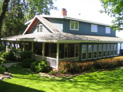 Aaron Holland Painting, LLC. - House Painting Services in Sturgeon Bay, WI