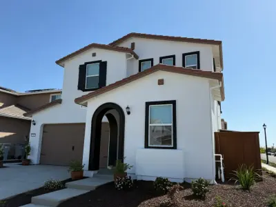 Forest Stucco Facade by B&S Painting Inc