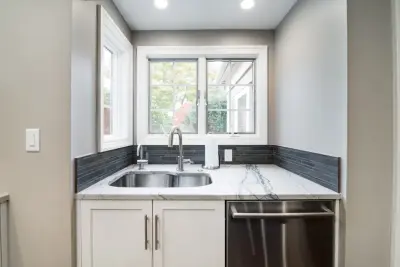Bloomfield Hills Kitchen Remodel by LG by Labra Design Build