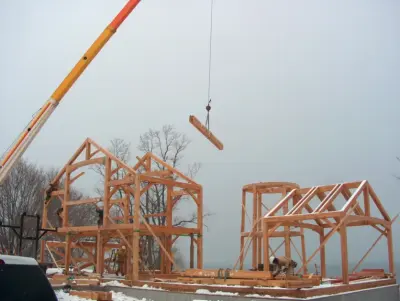 Beacon Residence by New Energy Works Timberframers