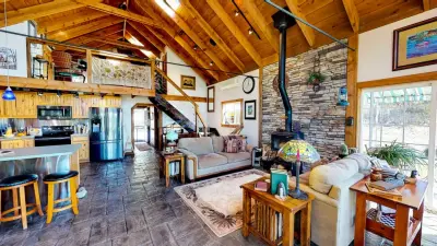 Barn Livin' LLC - Design-Build Services in Chemung, NY