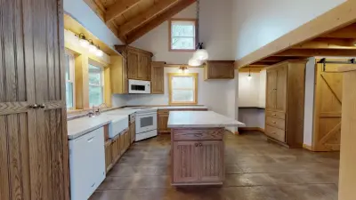 Barn Livin' LLC - Design-Build Services in Chemung, NY