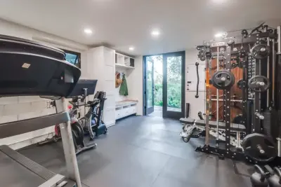 Loma Portal Pool House and Gym by DM Hultenius Corporation