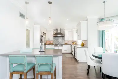 Sherwood Lake Luxe by JRP Design & Remodel