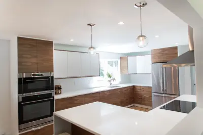 Glen Mills, PA Mid Century Modern Kitchen by Cocoon