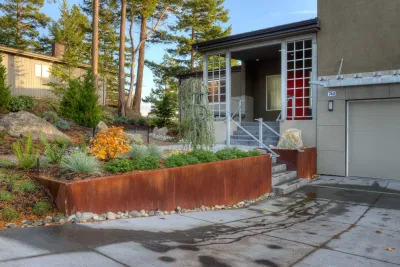 Bennett Residence — Landscape Design project by Lankford Associates Landscape Architects