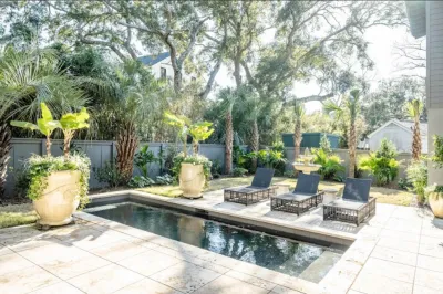 4 Williams St Charleston by Linda Greenberg Landscape & Design, LLC
