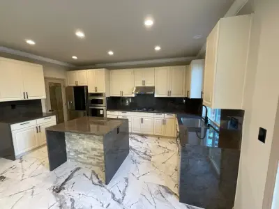 Contemporary Kitchen Renovation by Noor Construction Inc.