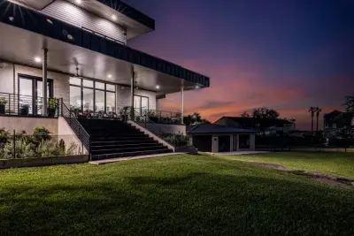Zbranek & Holt Custom Homes - Smart Home & Theater Installers in Austin, TX