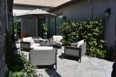 Michael Glassman & Associates - Garden Remodeling in Sacramento, CA