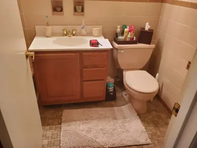 Murrysville Primary Bathroom by Dena Caron Interiors