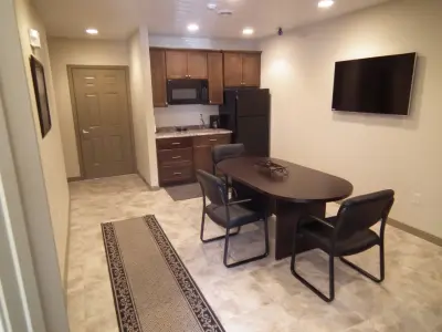 208 Design+Build Custom Homes and Renovations - Carpentry & Woodworking in Middleton, ID