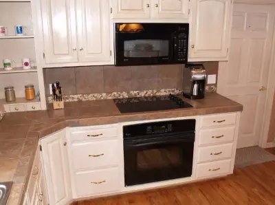 Gretna, NE Kitchen Renovation by Precision Enterprises, Inc.