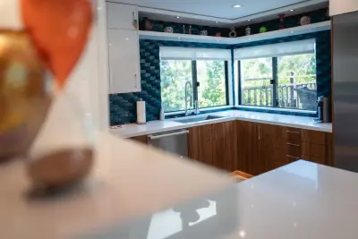 High Touch Remodeling - Kitchen Remodeling in Los Angeles, CA