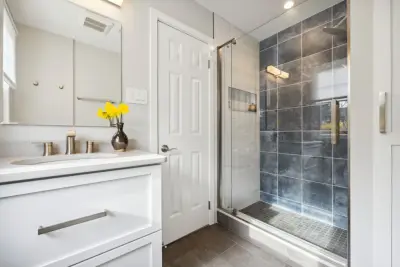 Hillcrest Construction - Bathroom Remodeling in Phoenix, AZ