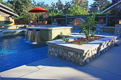 Poolside Bar & Kitchen by Pacific Outdoor Living