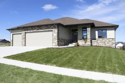 Kinning Design Build - Custom Home Builders in Lincoln, NE