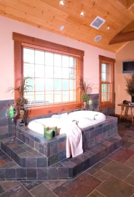 Wisconsin Log Homes Inc - Carpentry & Woodworking in Green Bay, WI