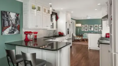 Green Hills Transitional Kitchen by Trace Ventures