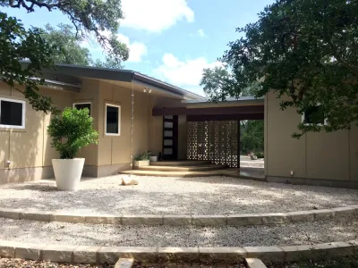 Robert Leeper Landscapes - Garden Remodeling in Austin, TX