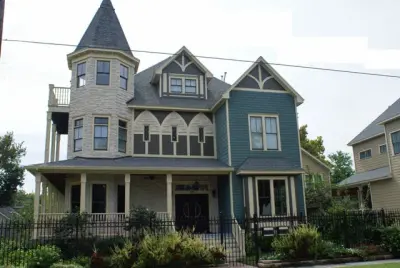 Victorian - 610 Series — Design-Build Services project by Harry James Building + Design