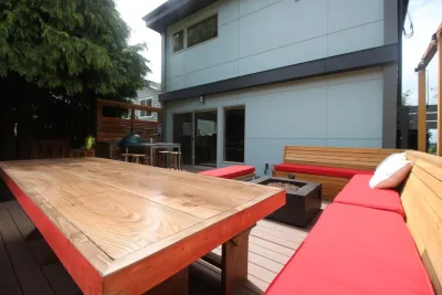 Entertaining Deck - (Seattle, WA) — Landscape Design project by Sage And Stone LLC in Seattle