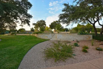Southern Landscape - Retaining Wall Construction in Austin, TX