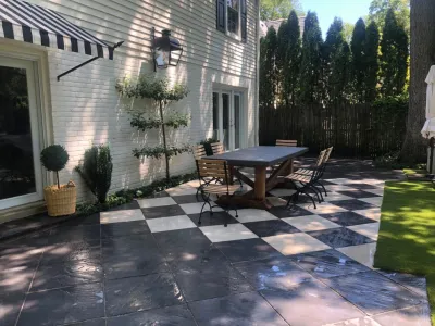 Patio — Landscape Design project by Sylvia's Landscaping Company, LLC in Wilmette